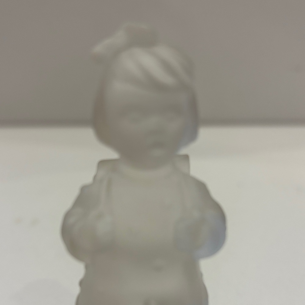 Hummel Frosted Glass Sculpture